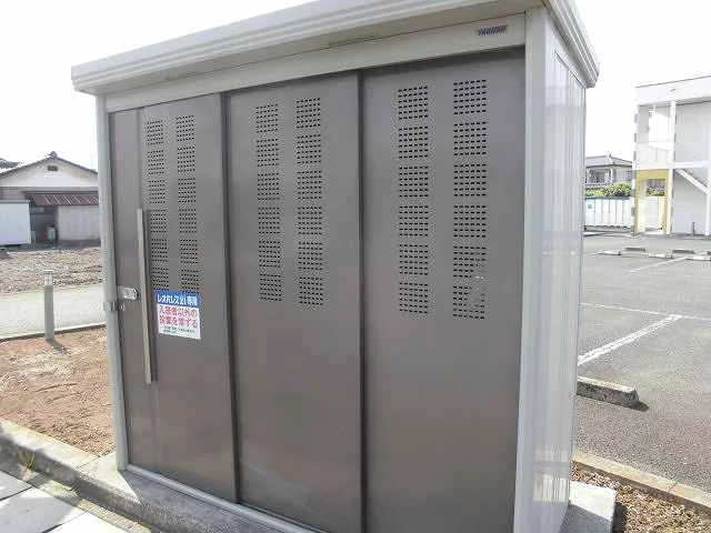 入居者様専用ゴミ庫です。