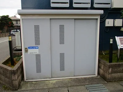 入居者様専用ゴミ庫です。