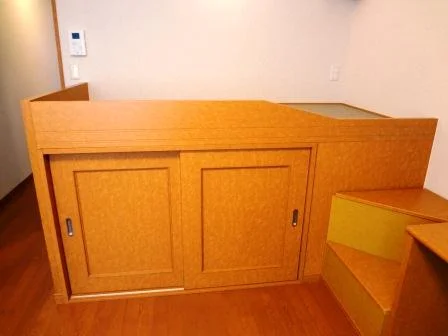 上部はベッドになります。