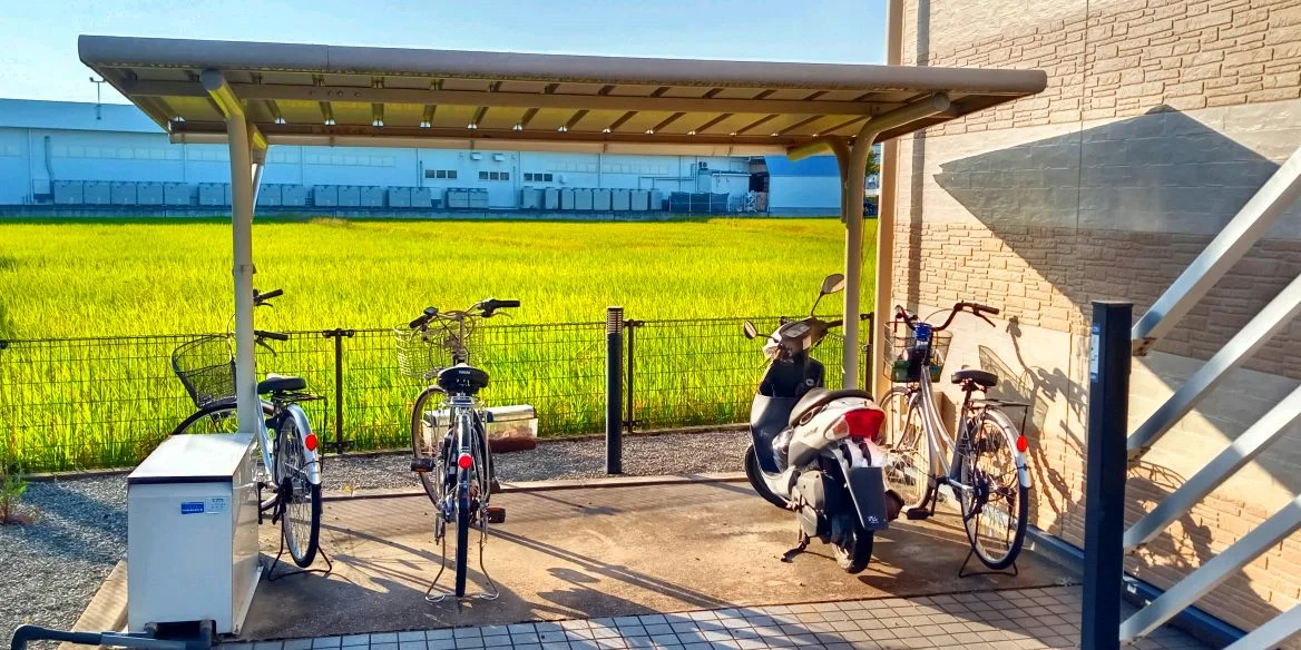 屋根付き駐輪場