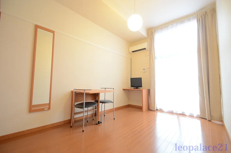 レオパレスフォーレⅡ - 枚方市 マンスリーマンション 枚方市 ウィークリーマンション