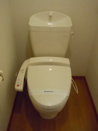 ウォシュレット付きトイレ