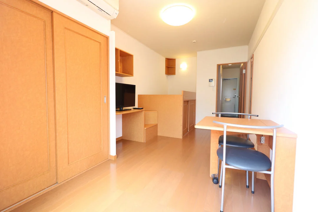 大型家具家電付きにより初めての一人暮らしの方も安心！