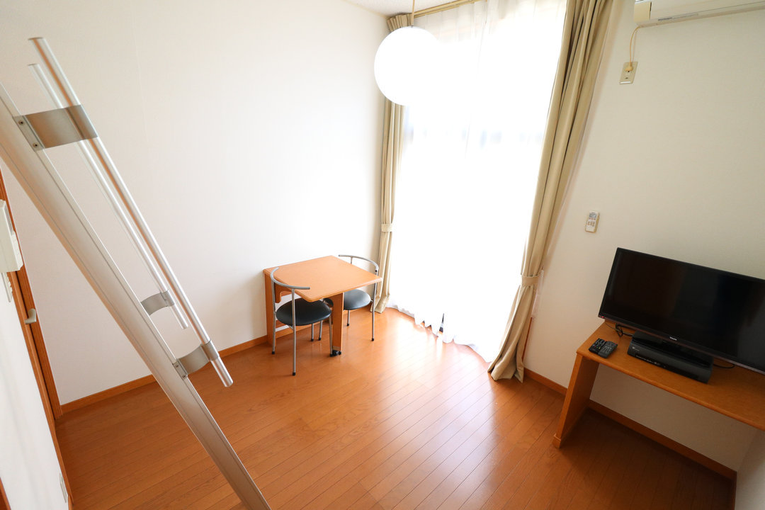 SECOM完備（無料）により24時間安心の住空間をご提供