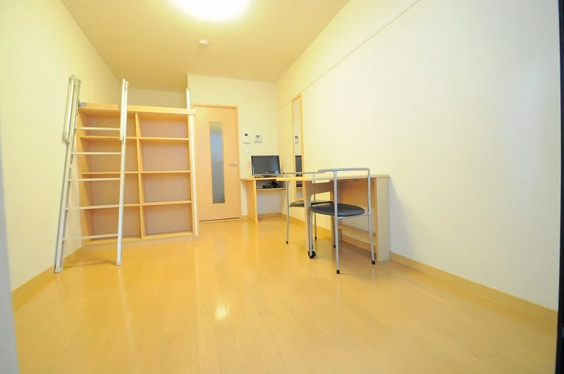 実際のお部屋と異なる場合がございます。