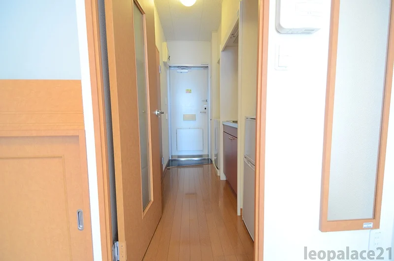 実際のお部屋と異なる場合がございます。