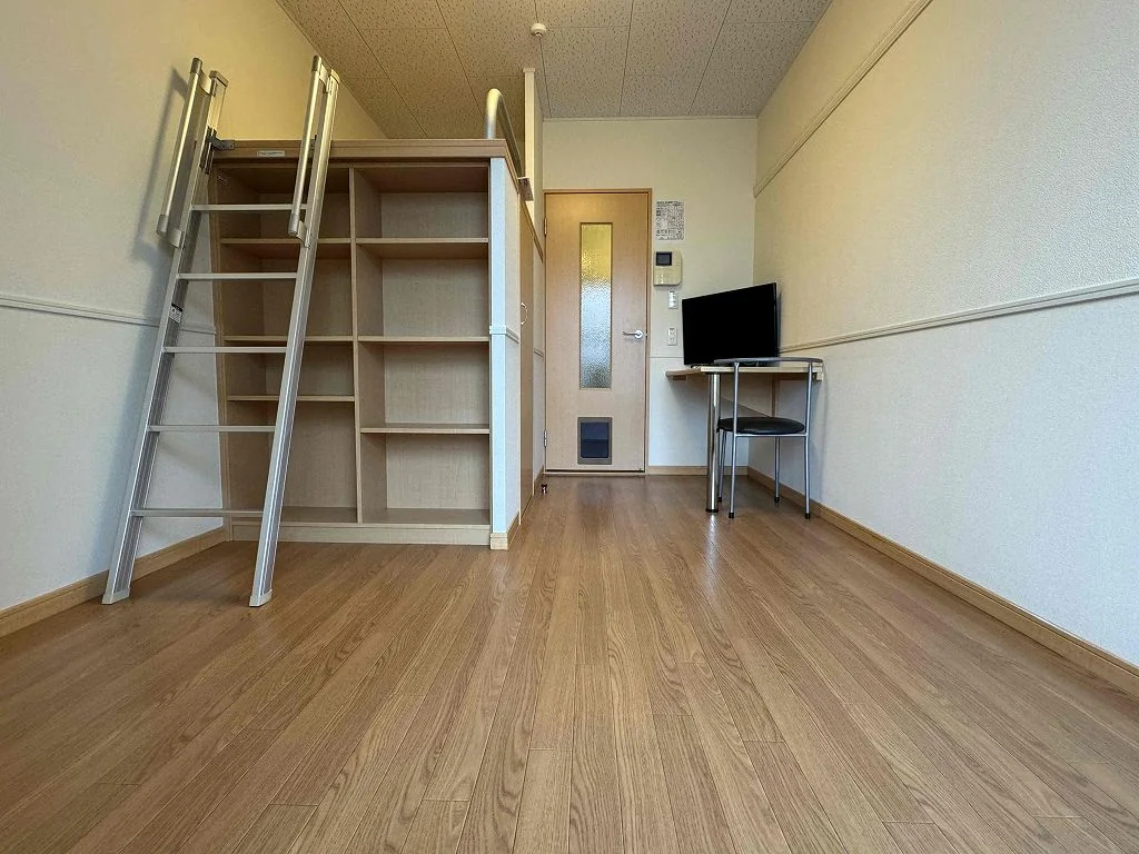 ※同タイプ部屋の写真となります