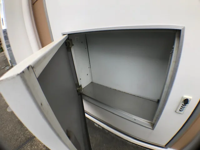 宅配ボックス