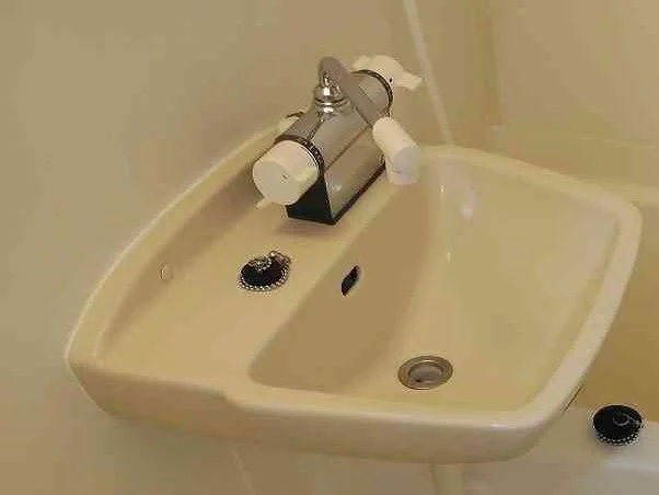 設備・仕様は号室により異なる為、現況を優先致します。