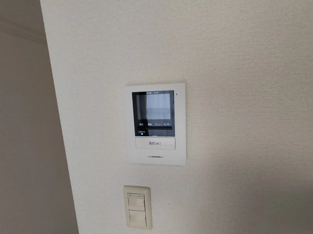 モニター付インターフォン