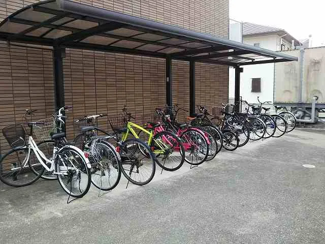 写真と現状が異なる場合は現状を優先します。