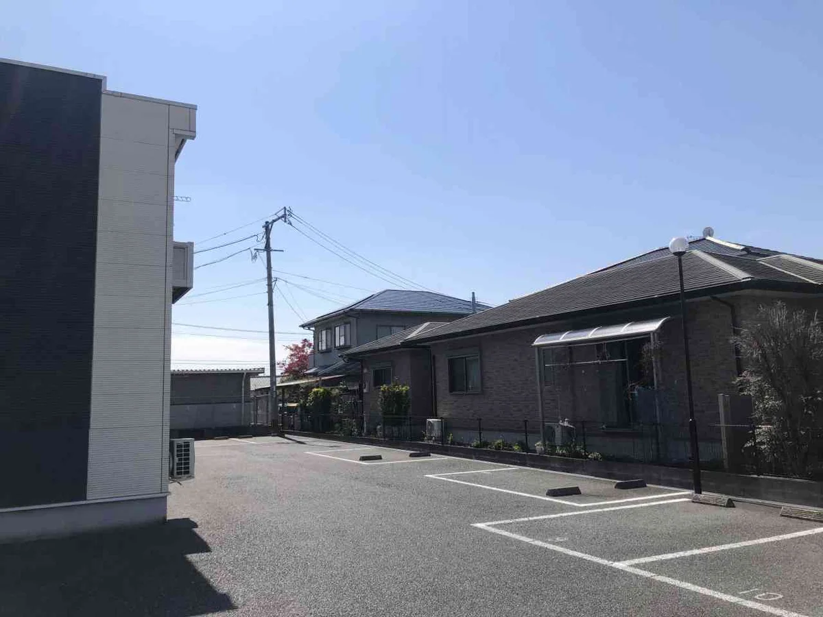 写真と現状が異なる場合は現状を優先します。