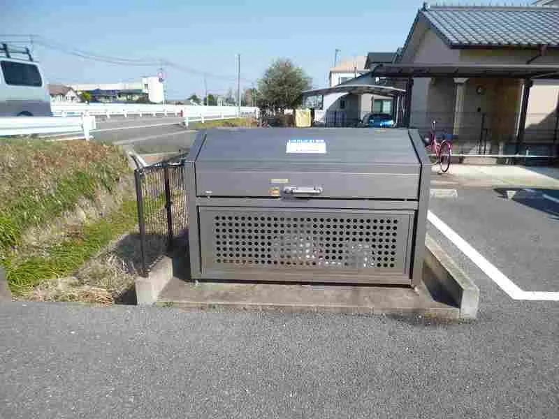 設備仕様は号室により異なる為、現況を優先致します。