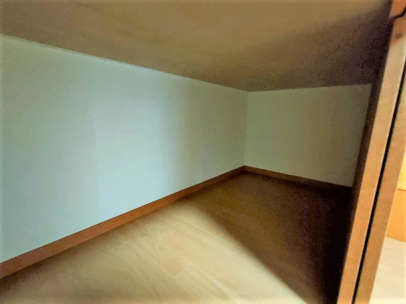 設備・使用が異なる場合、現状を優先する。