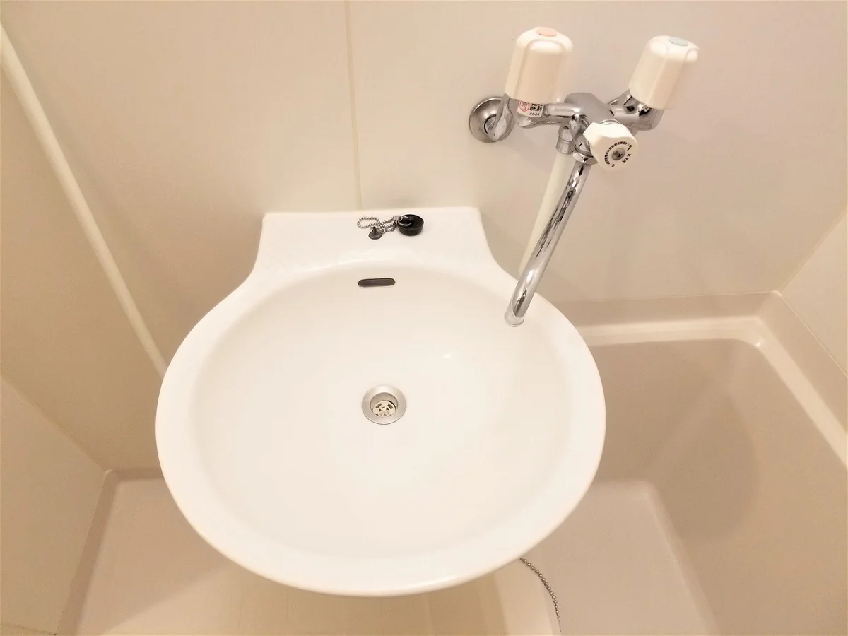 設備・使用は号室により異なる為、現況を優先致します。