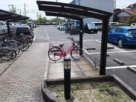 屋根付き駐輪場