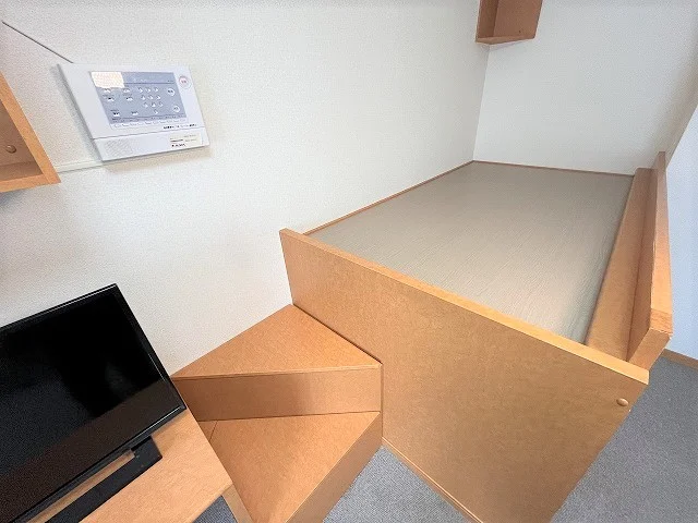 備え付けベッド