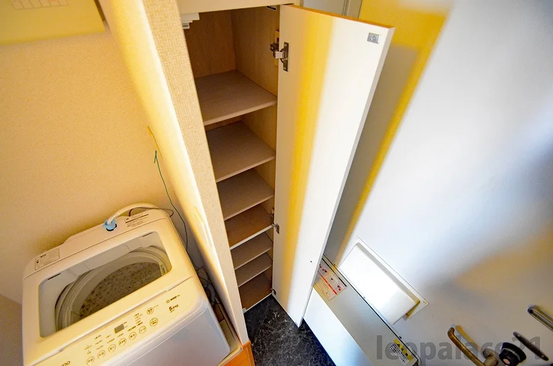 設備・仕様は号室により異なる為現況を優先致します。