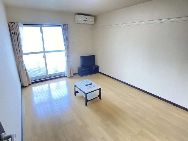 設備・仕様は号室により異なる為現況を優先致します。