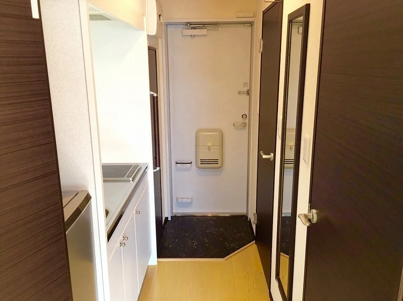 同シリーズの類似となります。現況を優先致します。