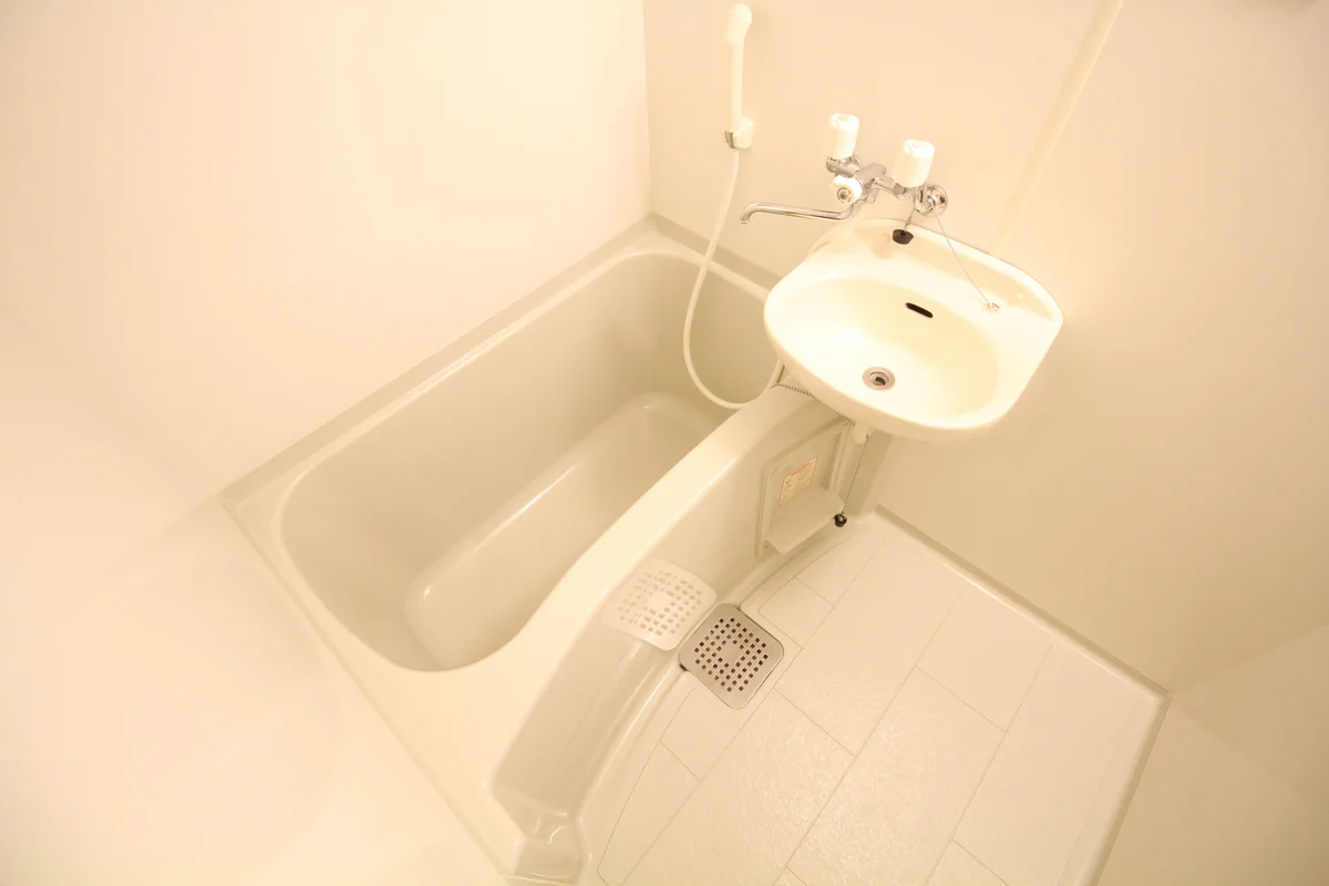 浴室乾燥機付き(部屋により配置が異なります。)