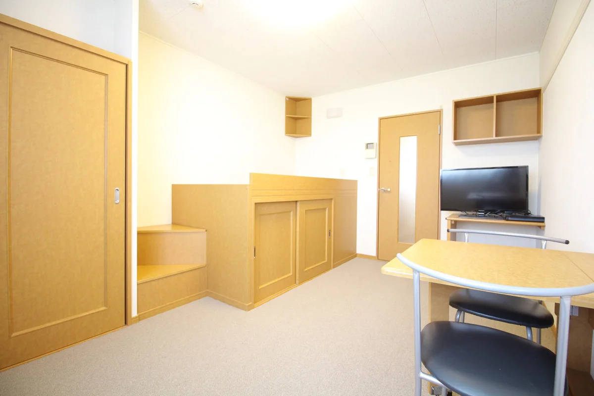 収納がたくさんある人気のベッドタイプのお部屋です♪