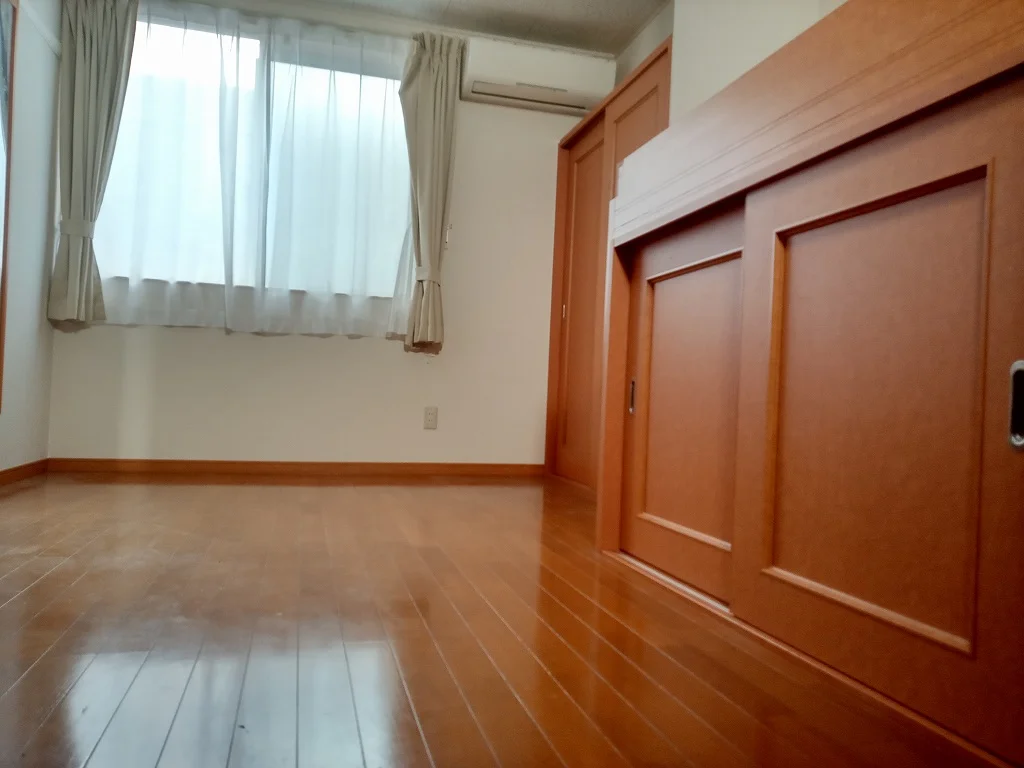 備品や設備仕様は号室等により異なります。現地をご確認下さい。