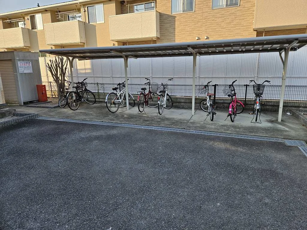 駐輪場