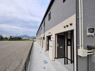 備品や設備仕様は号室等により異なります現地をご確認下さい。