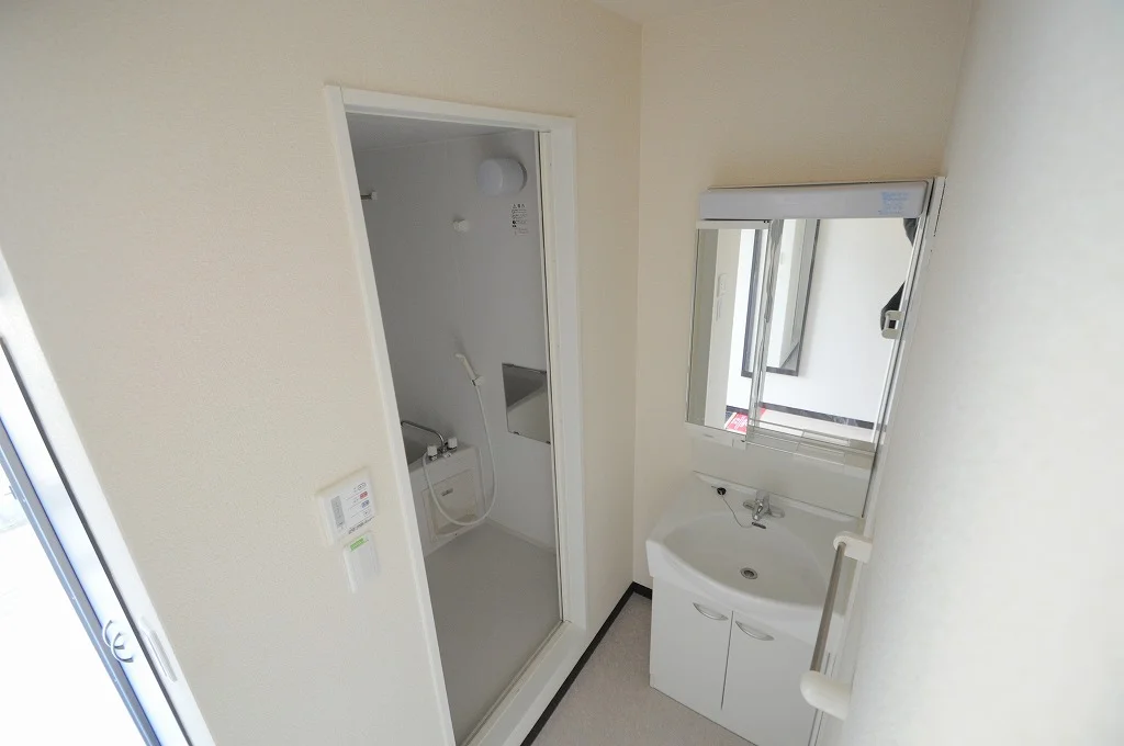 備品や設備仕様は号室等により異なります現地をご確認下さい。