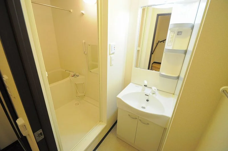 備品や設備仕様は号室等により異なります現地をご確認下さい。