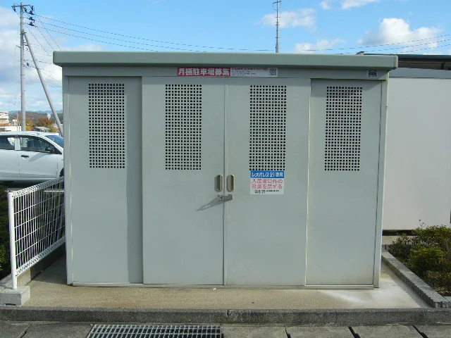 ごみ捨て場