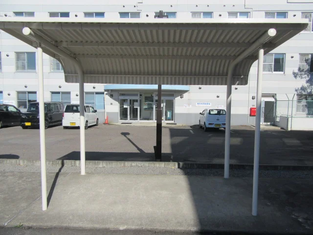 屋根付き駐輪場