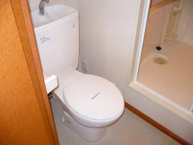 備え付きのトイレです