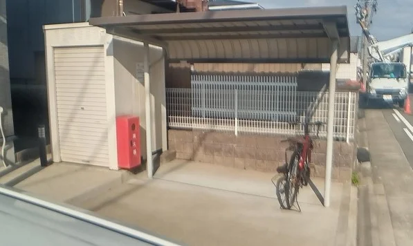 屋根付き駐輪場