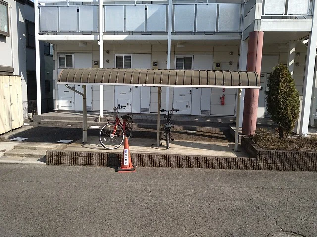 駐輪場　自転車＆原付のみ駐輪可