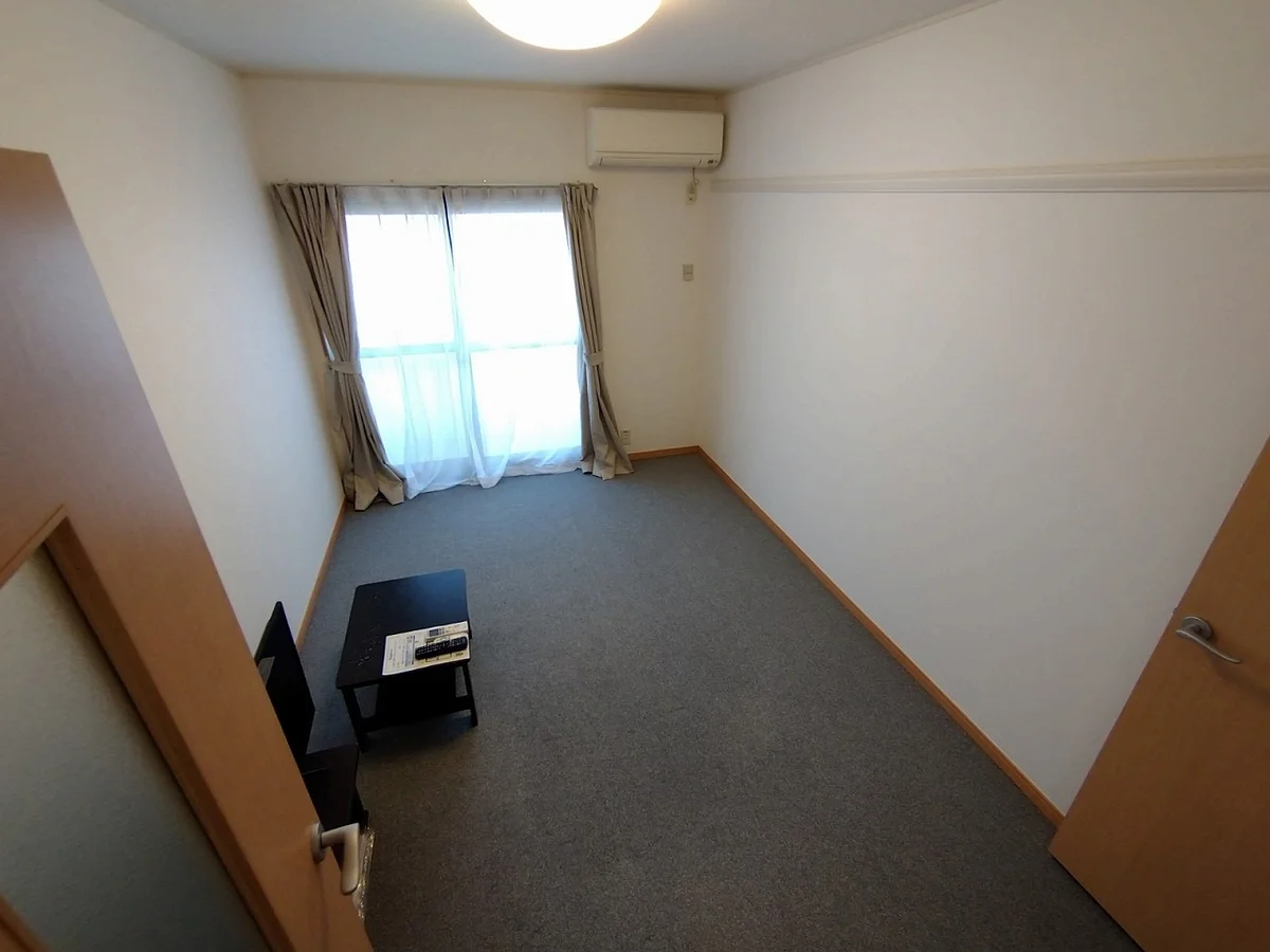 1階はフローリング仕様です。