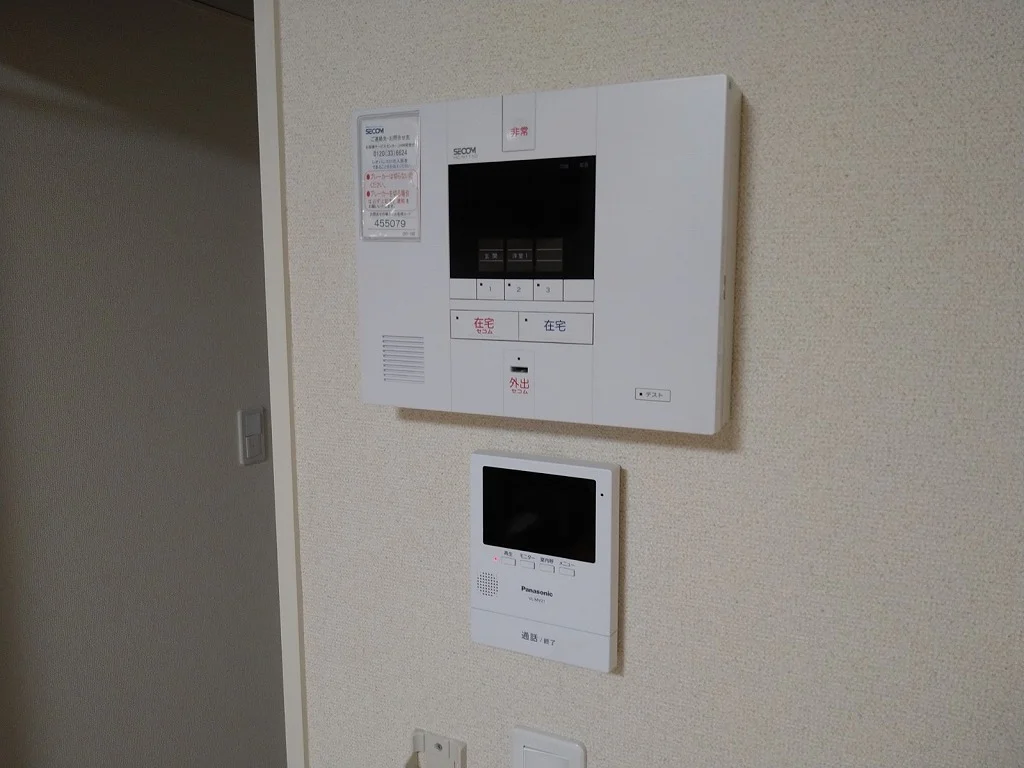 モニターホン標準設置