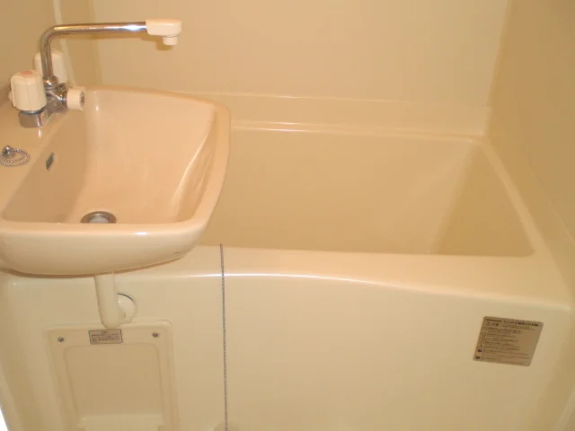 風呂、トイレ別