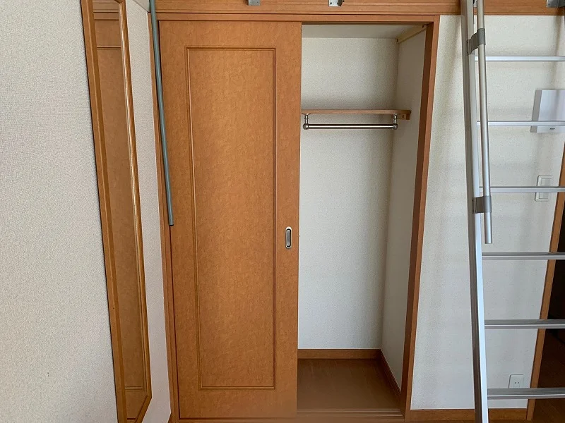 「同タイプの部屋の写真です」「現況優先」