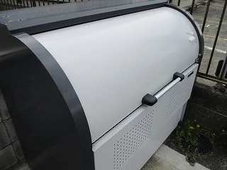 共用のゴミ捨て場です