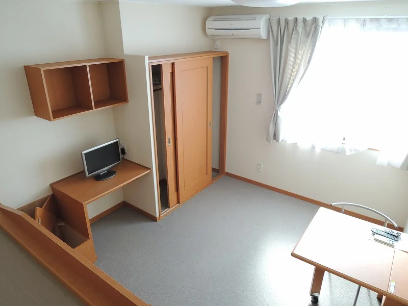 2階は絨毯