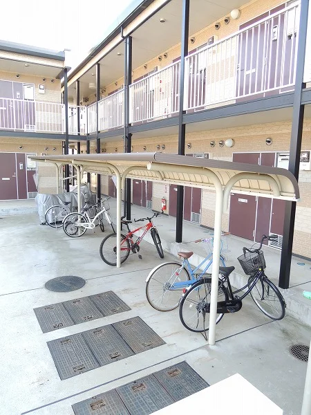 屋根付き駐輪場
