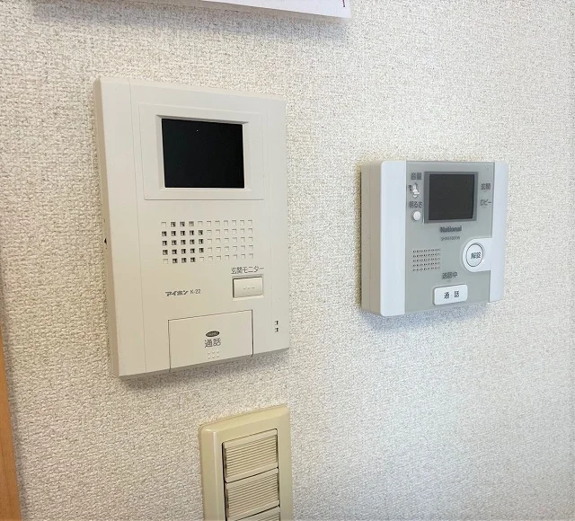 モニター付きインターホン