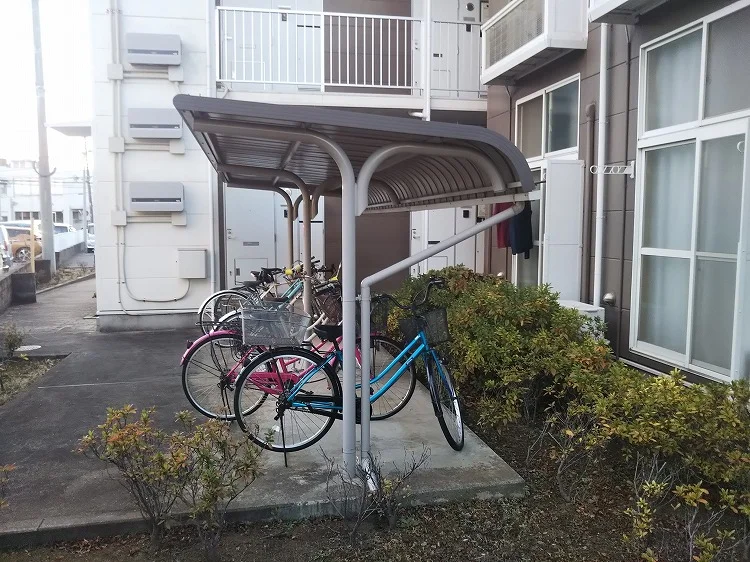 駐輪場完備