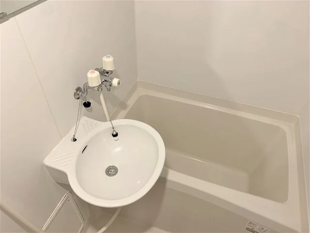 浴室乾燥機付きで雨の日の洗濯も安心♪