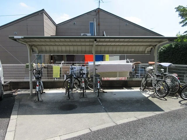 屋根付き駐輪場