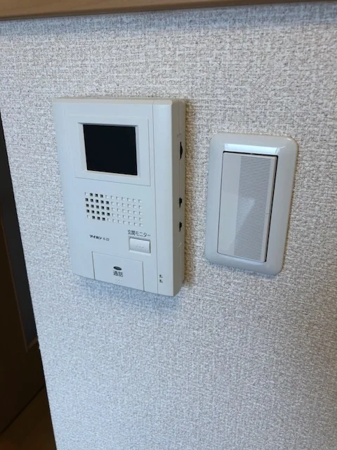 モニター付インターホン