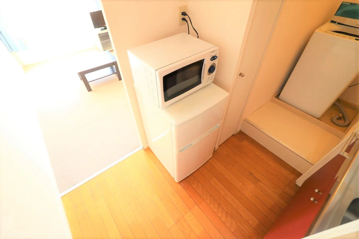 大型家具家電付きにより初めての一人暮らしの方も安心！