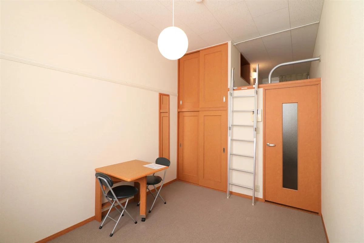 新入学生には安心！家具家電付で、すぐに新生活をスタート！